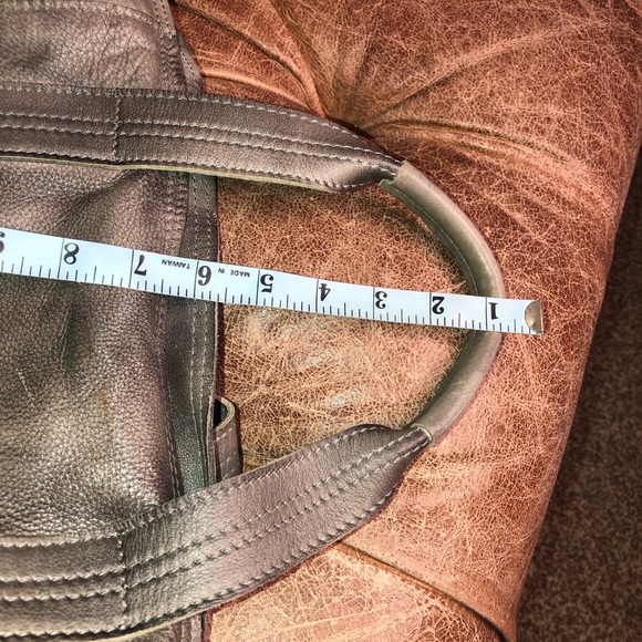 Distressed grey leather Made in Italy bag - Picture 12 of 12